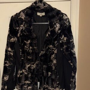 Kate Rosy Women's Black and White Teddy Jacket XL